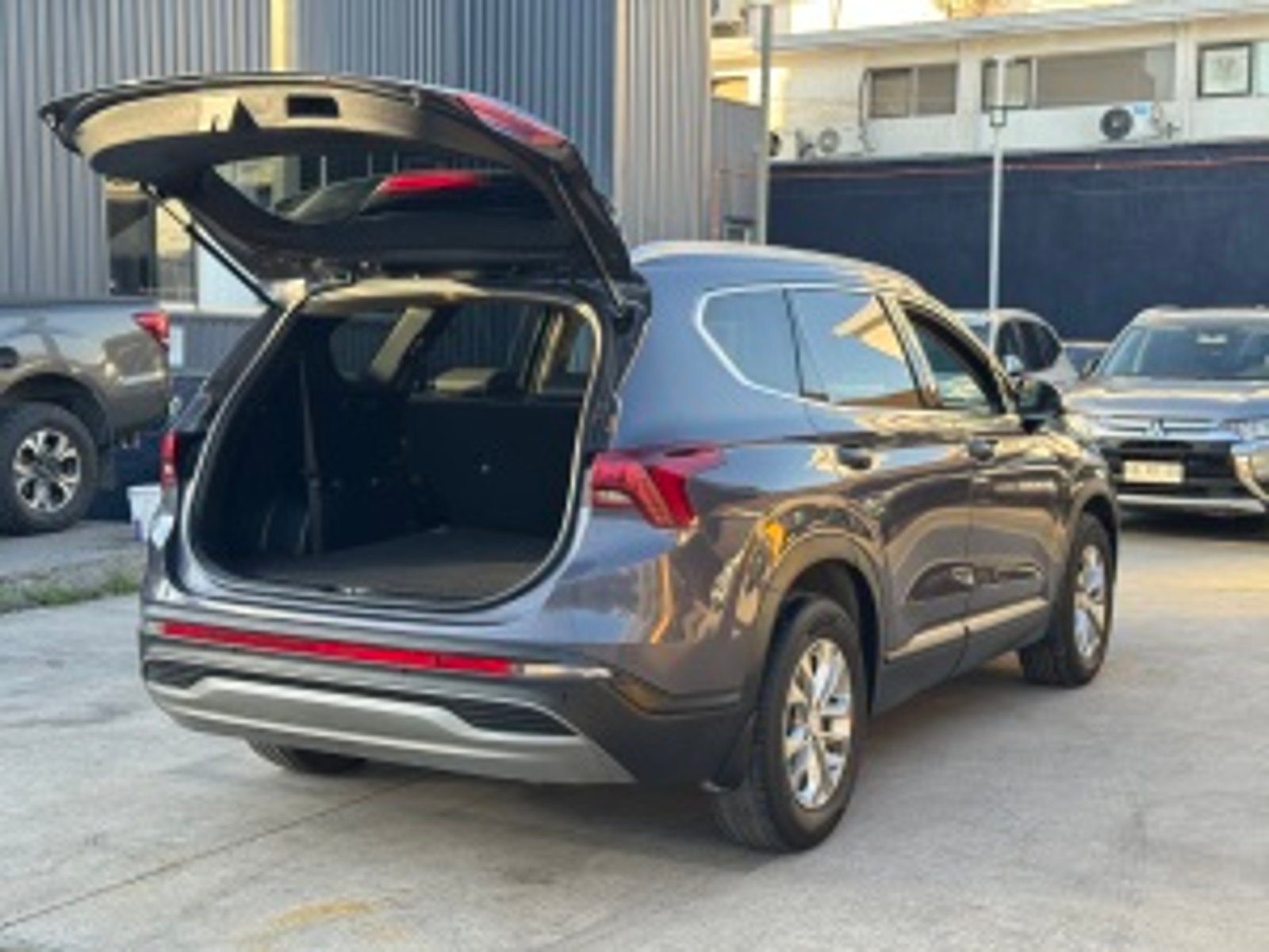 Hyundai Santa FE 2021 - Imagen 12 de 20