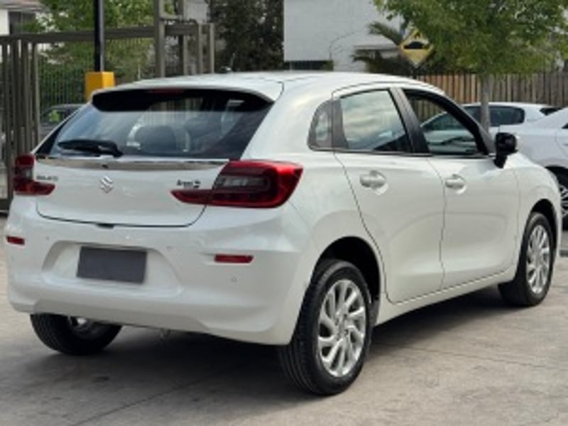 Suzuki Baleno 2024 - Imagen 4 de 20