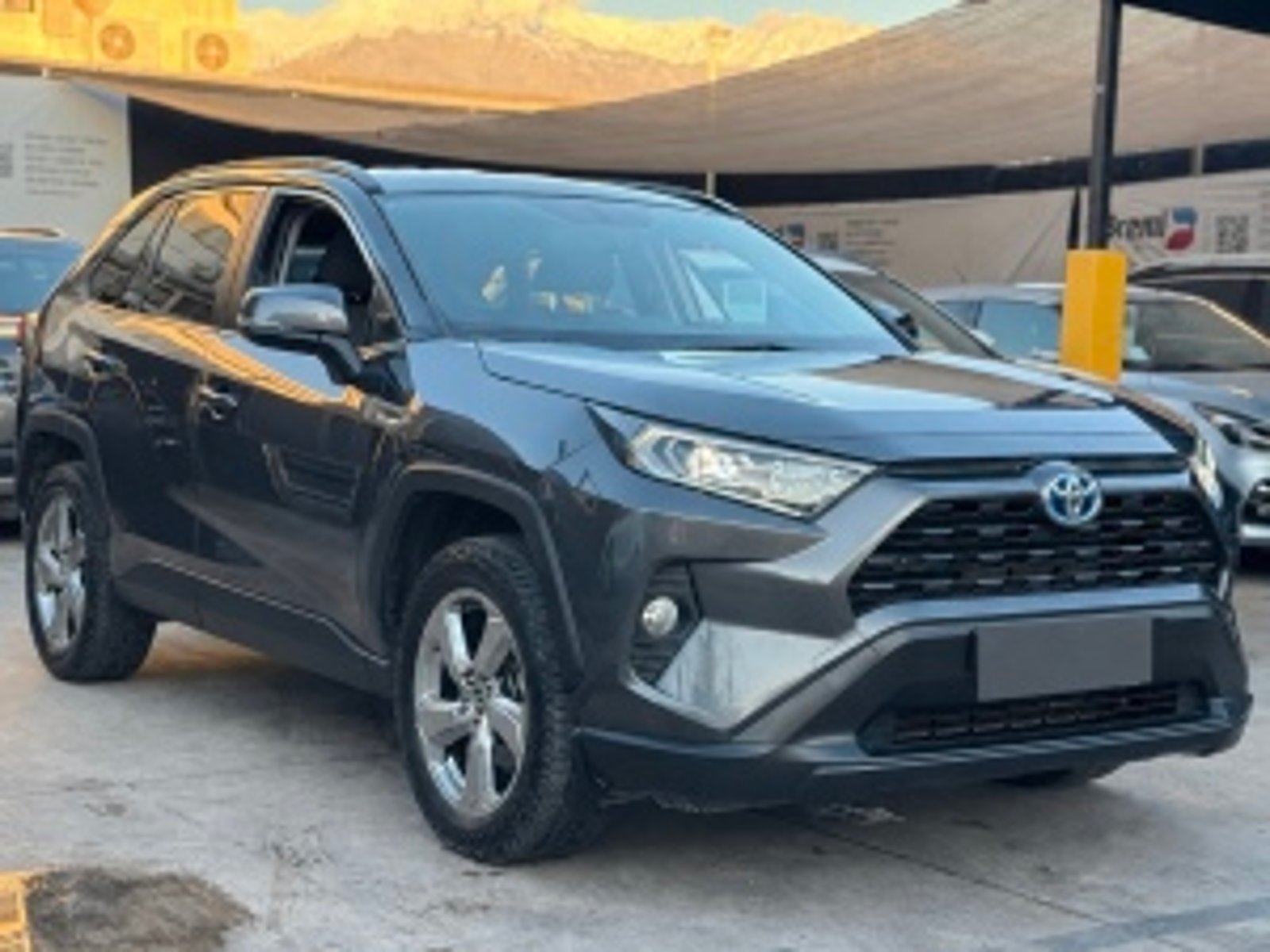 Toyota Rav4 2020 - Imagen 3 de 20