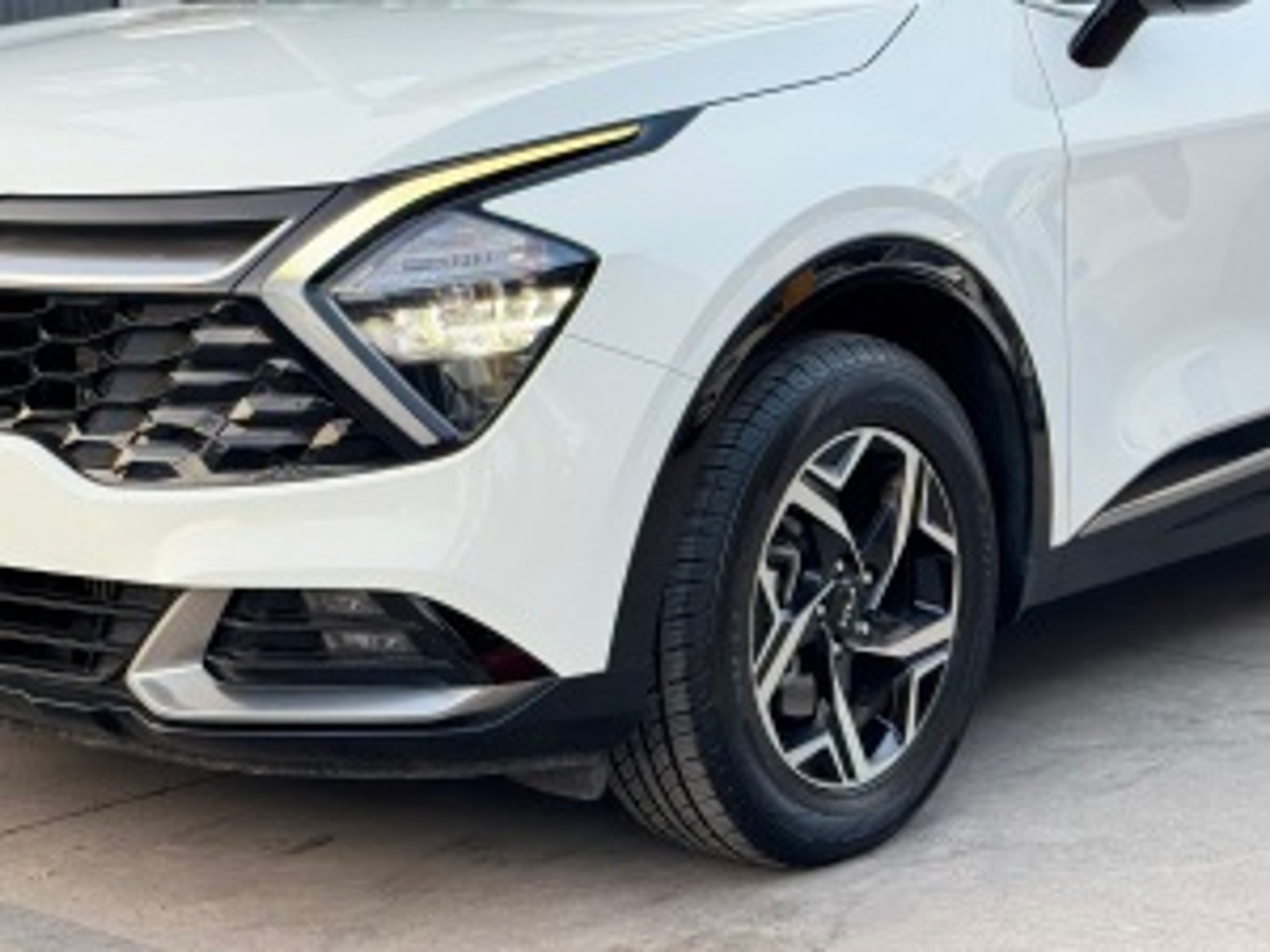 KIA Sportage 2024 - Imagen 12 de 20