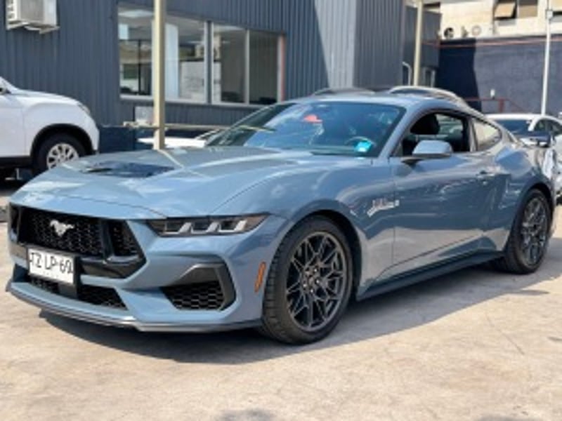 Ford Mustang 2025
