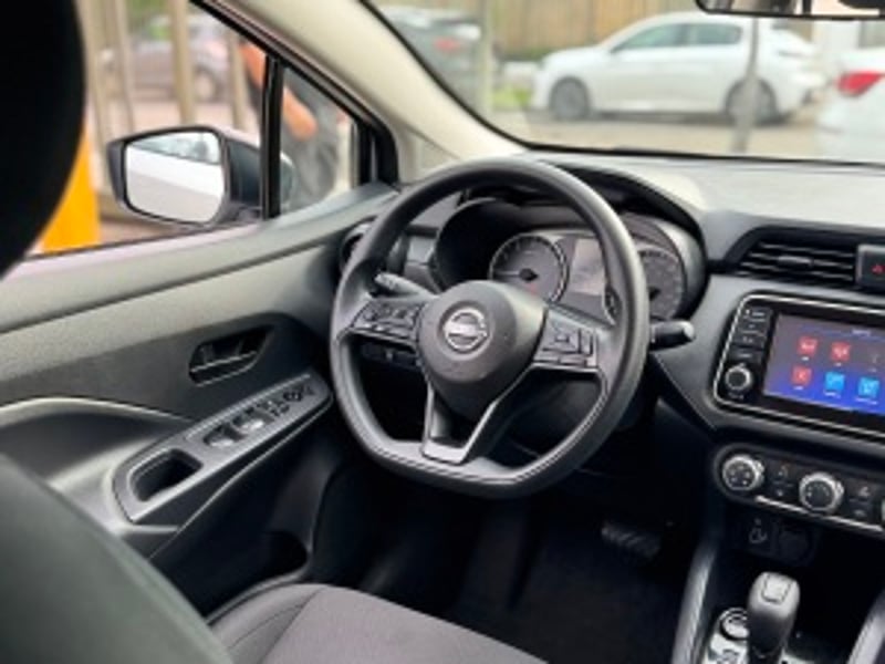 Nissan Versa 2024 - Imagen 15 de 20