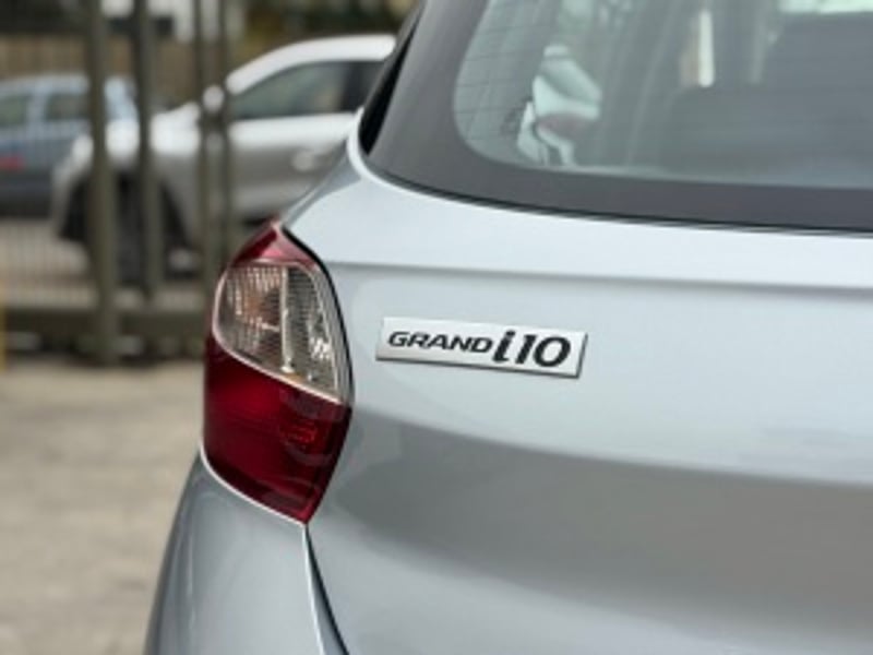 Hyundai Grand I10 2022 - Imagen 9 de 20