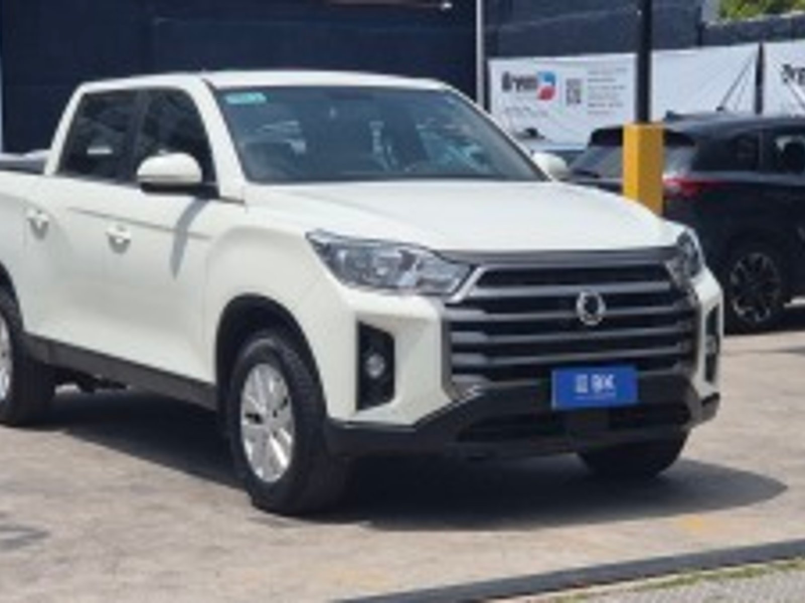 SsangYong Grand Musso 2023 - Foto 2 de 18