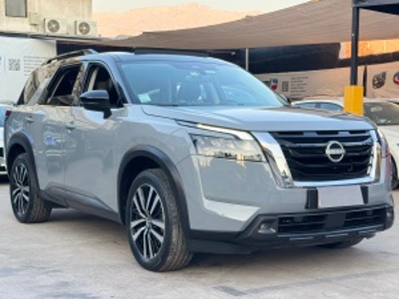 Nissan Pathfinder 2025 - Foto 3 de 20