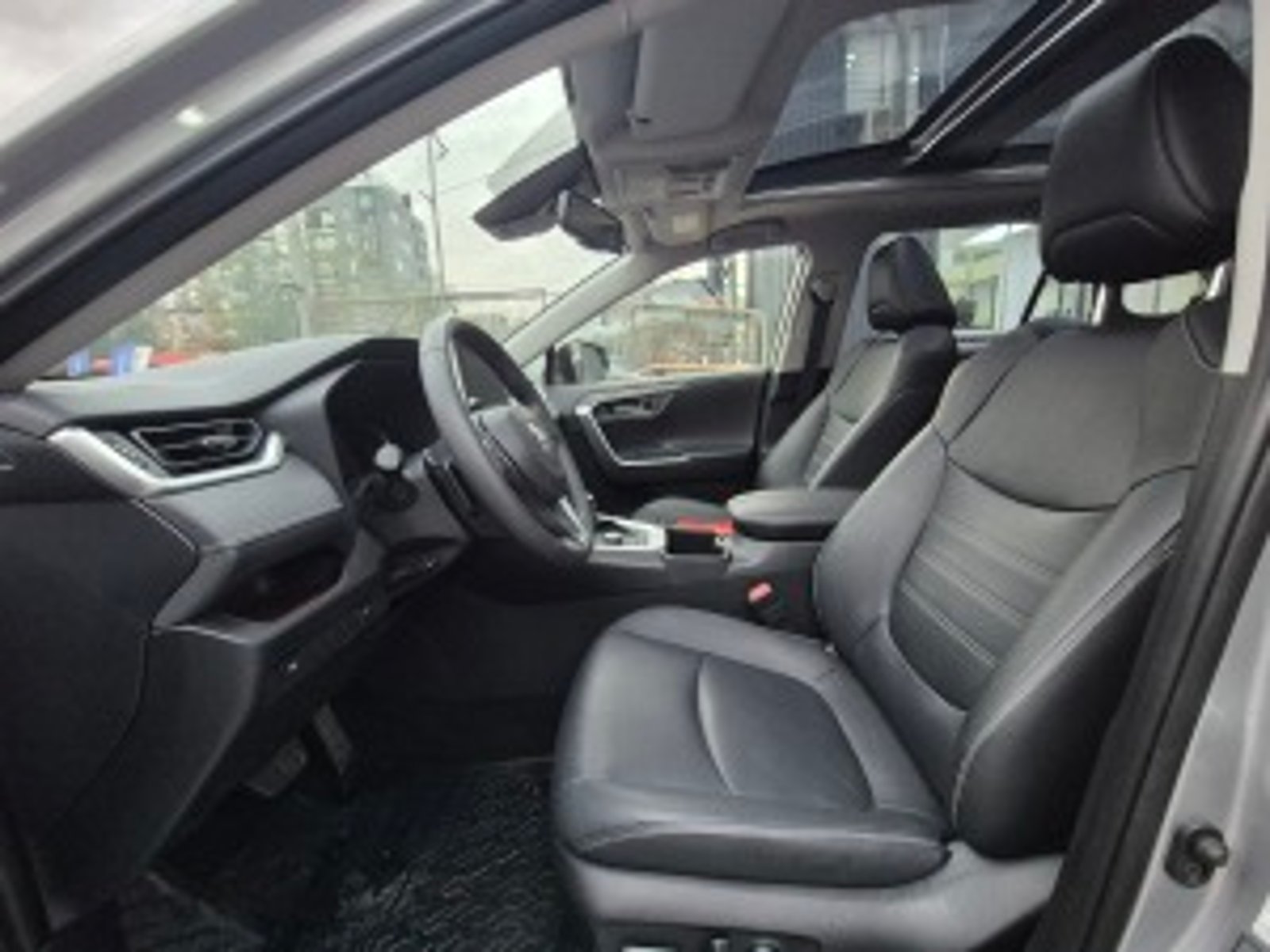 Toyota Rav4 Limited 2.5 4X4 2025 - Imagen 14 de 20