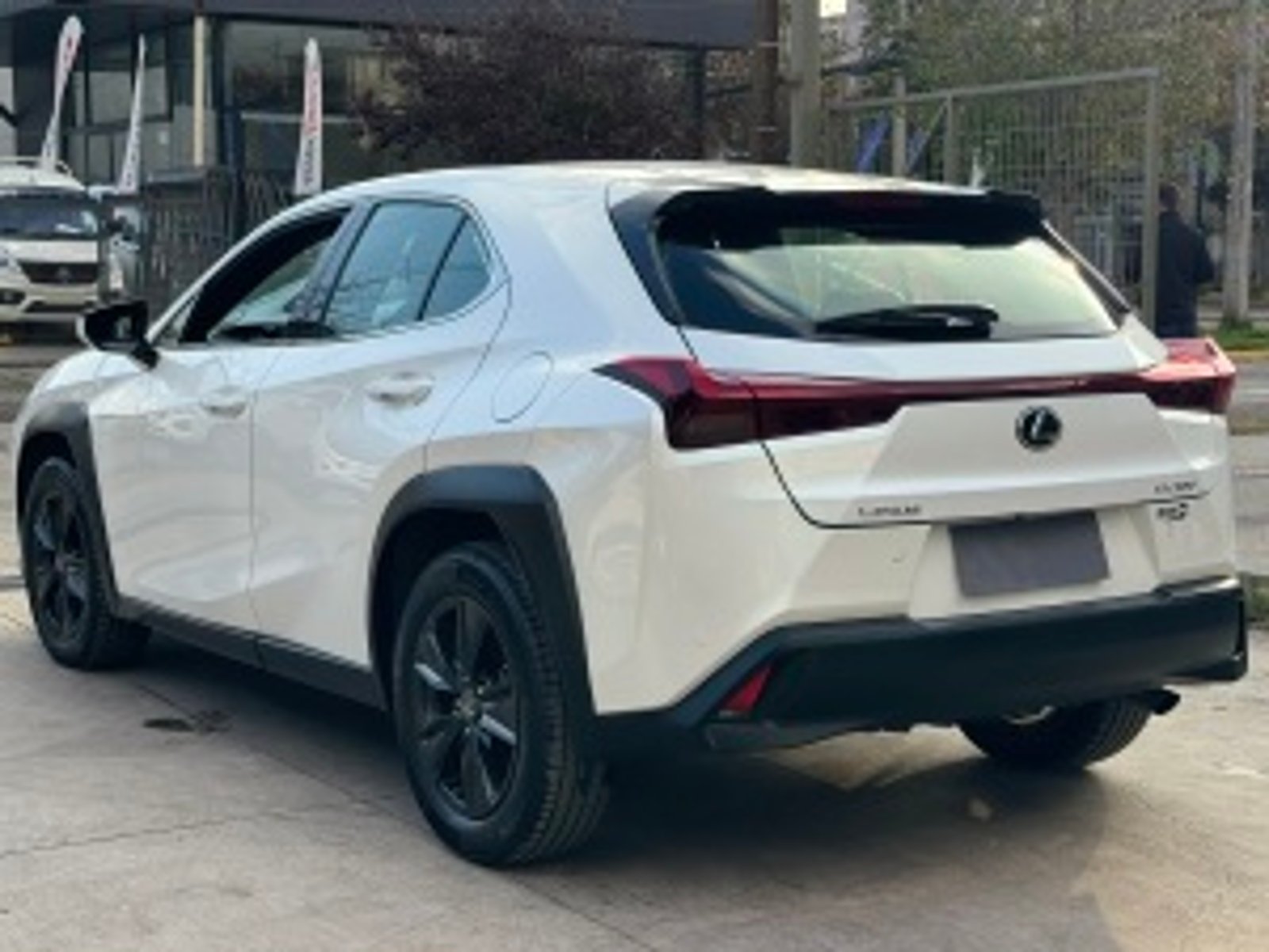 Lexus Ux200 2023 - Imagen 6 de 20
