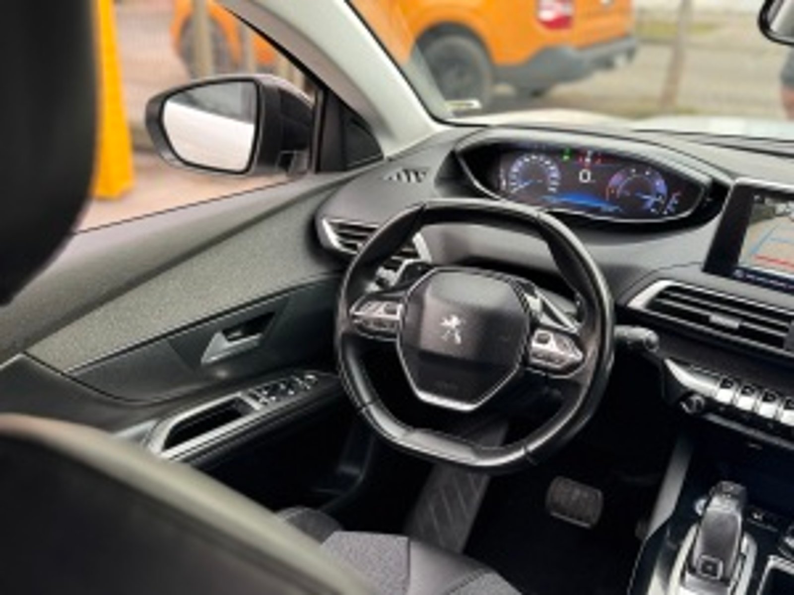 Peugeot 5008 2019 - Imagen 18 de 20