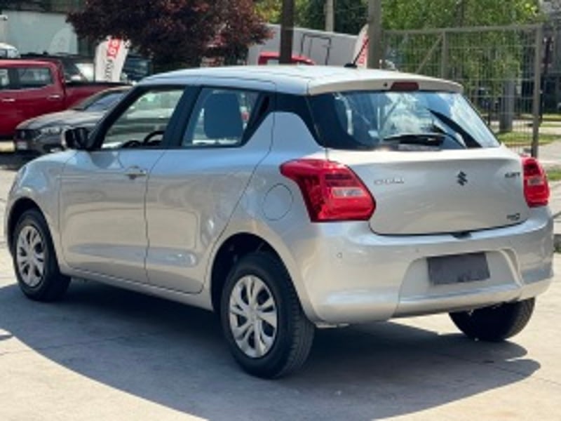 Suzuki Swift 2024 - Imagen 6 de 20