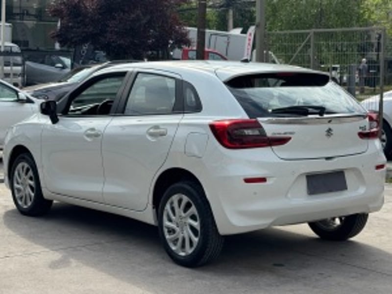 Suzuki Baleno 2024 - Imagen 6 de 20