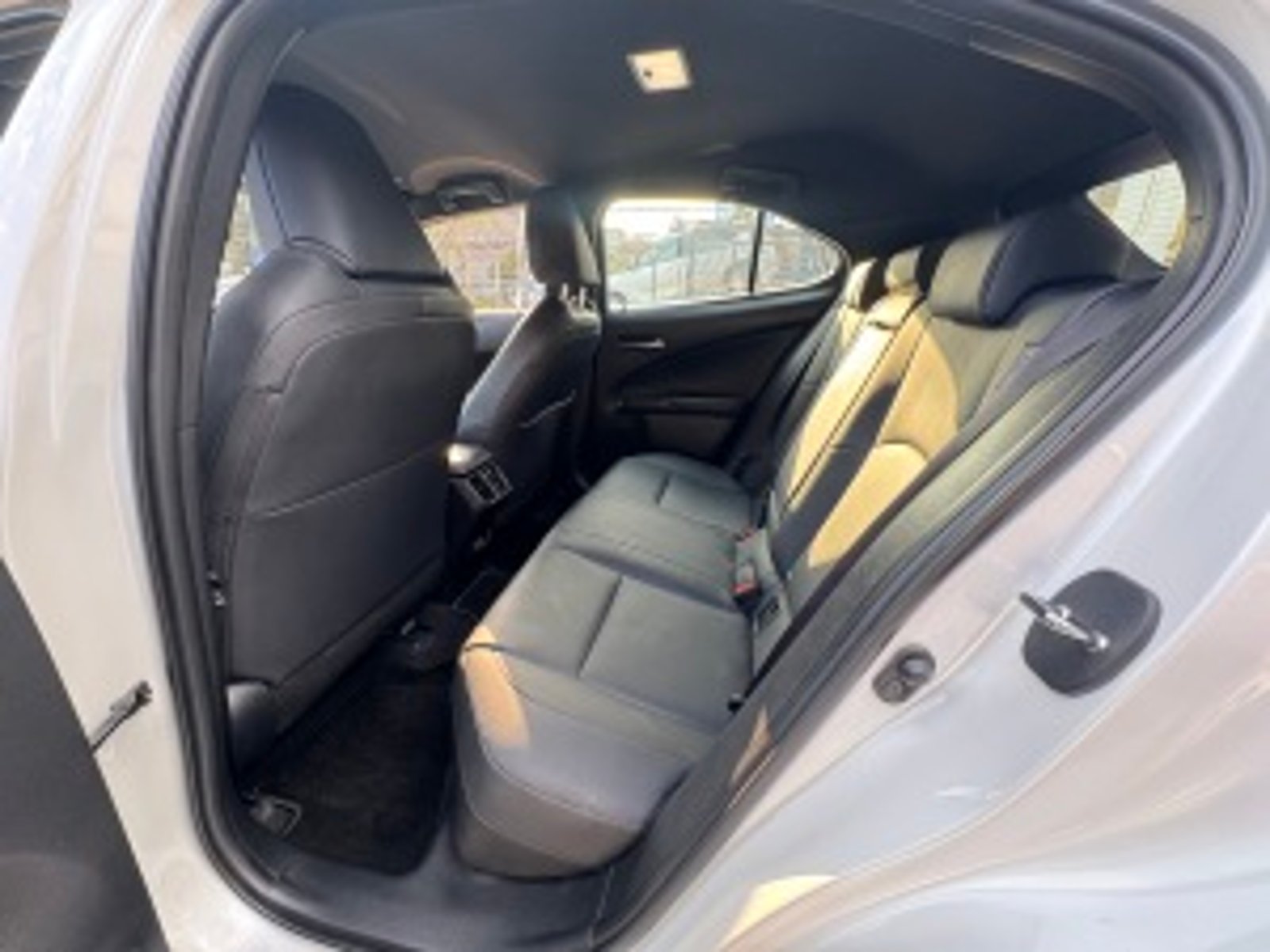 Lexus Ux200 2023 - Imagen 15 de 20