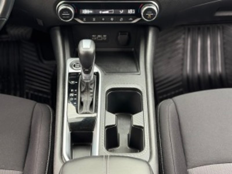 Nissan Sentra 2023 - Imagen 17 de 20