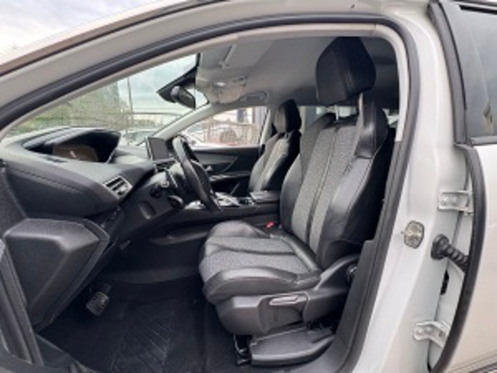 Peugeot 5008 2019 - Imagen 13 de 20