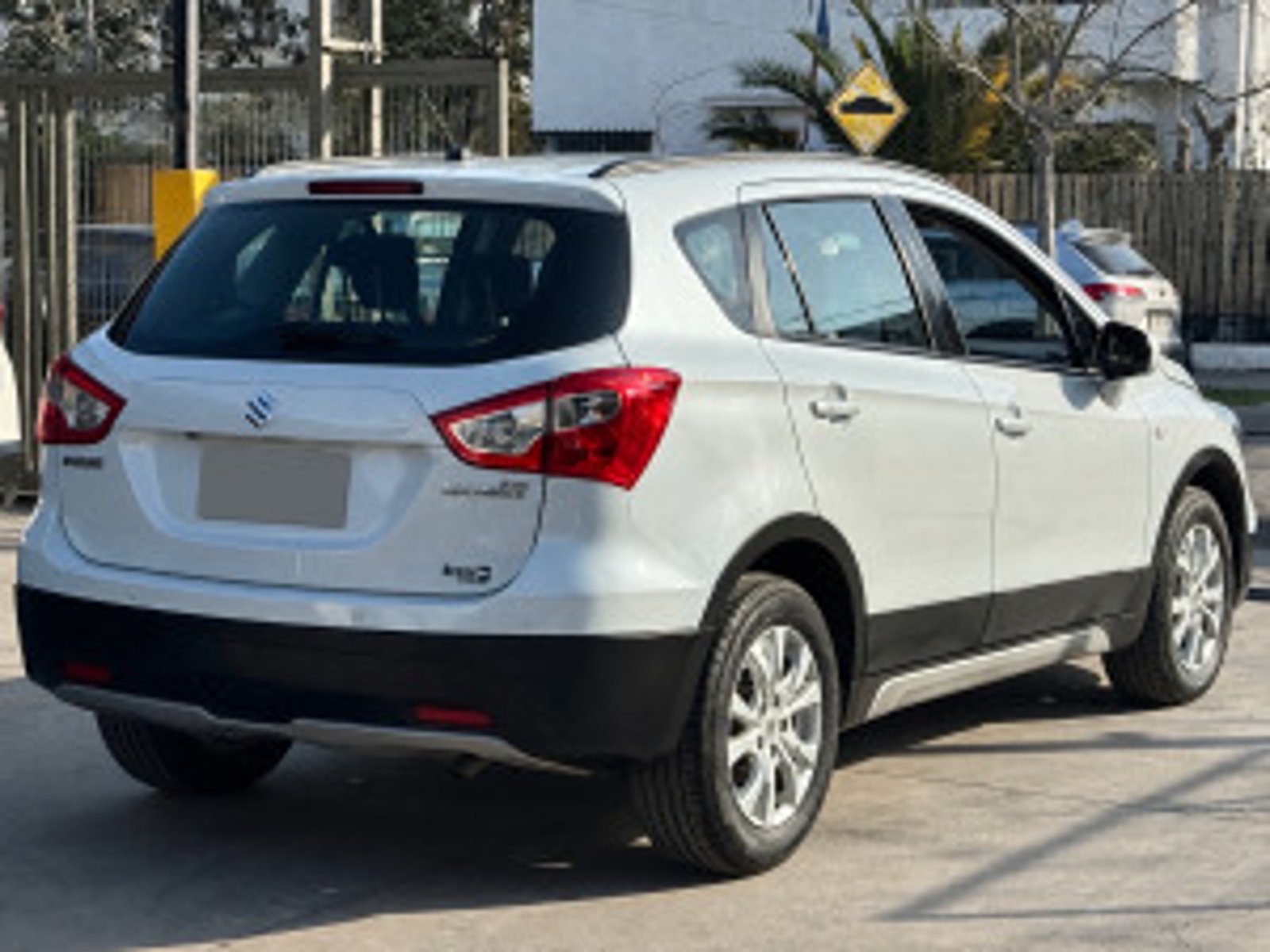 Suzuki S Cross 2019 - Foto 4 de 20