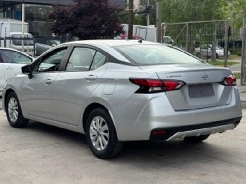 Nissan Versa 2024 - Imagen 6 de 20