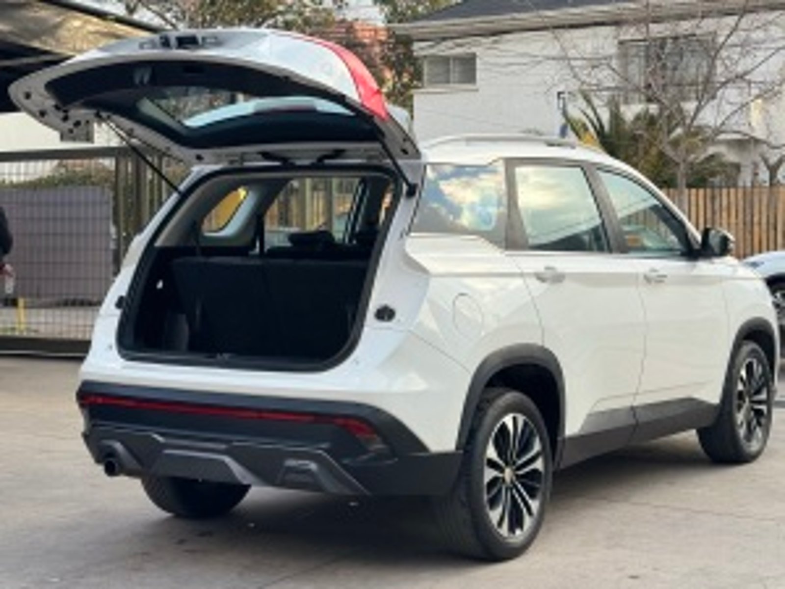 Chevrolet Captiva 2022 - Imagen 9 de 20