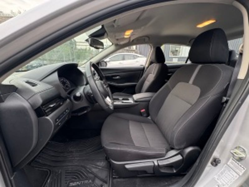 Nissan Sentra 2023 - Imagen 12 de 20