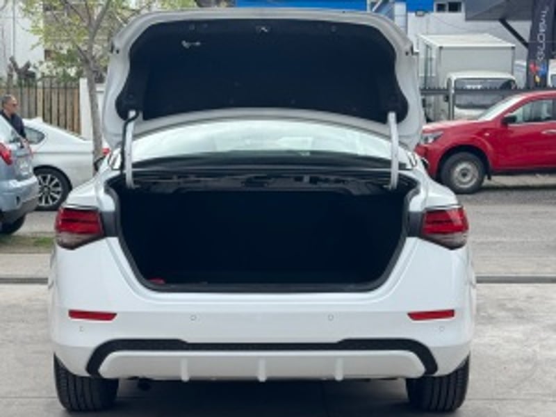 Nissan Sentra 2023 - Imagen 7 de 20