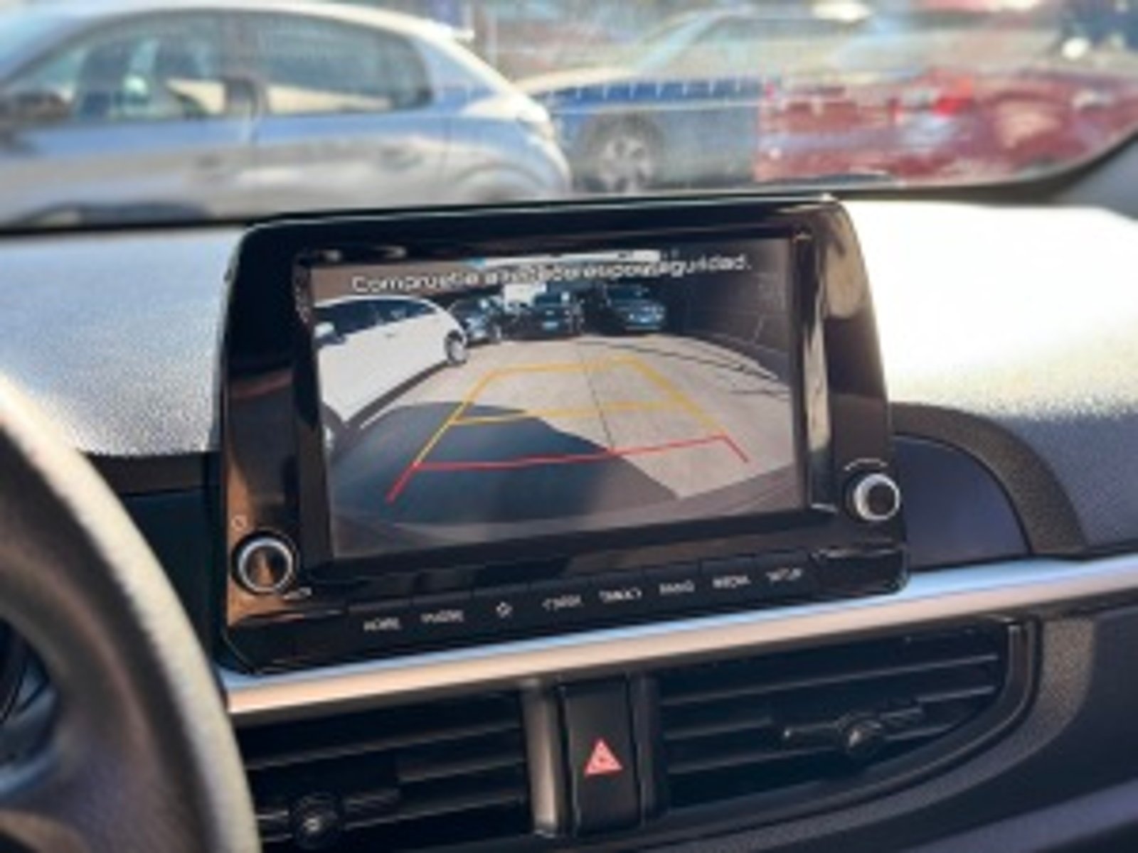 Kia Motors Morning 2022 - Imagen 18 de 20