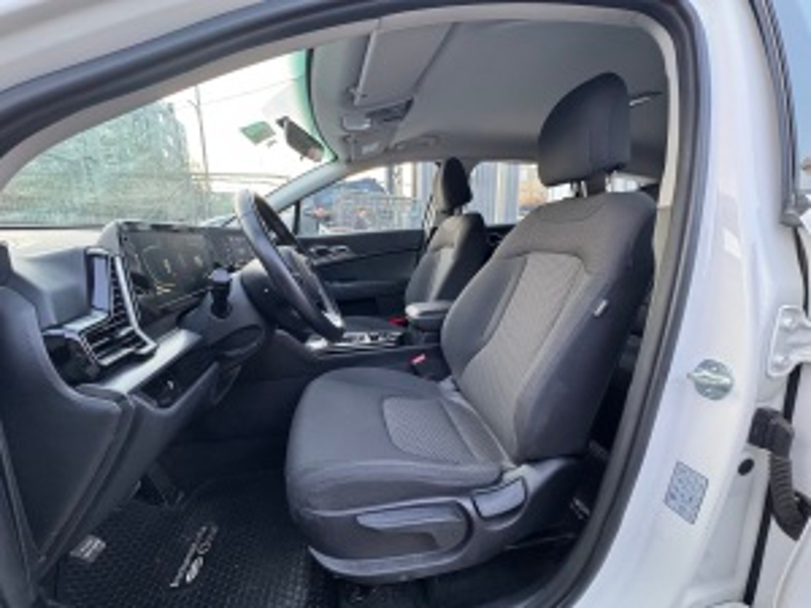 KIA Sportage 2024 - Imagen 13 de 20