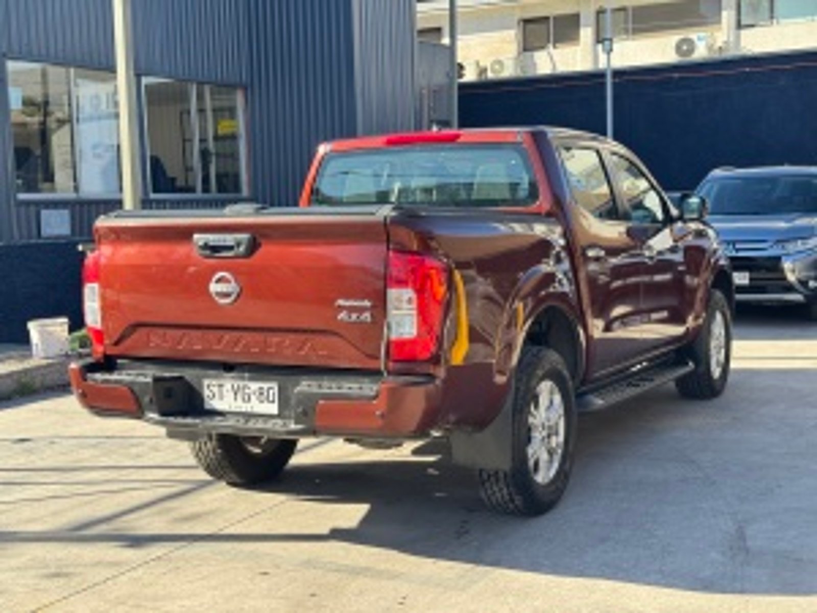 4x4 Único Dueño Nissan Navara 2023 - Imagen 4 de 20
