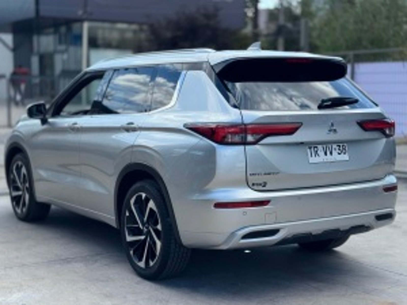 4x4 Único Dueño Mitsubishi Outlander 2024 - Imagen 6 de 20