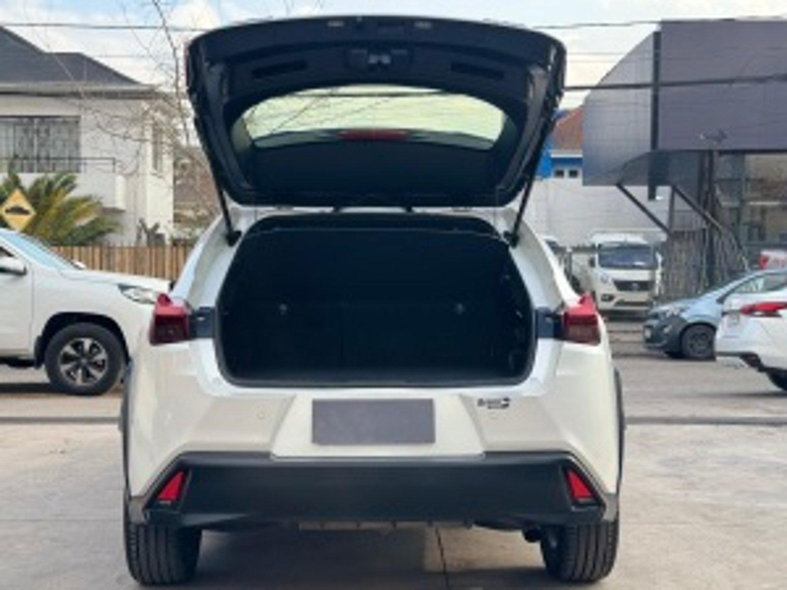 Lexus Ux200 2023 - Imagen 8 de 20