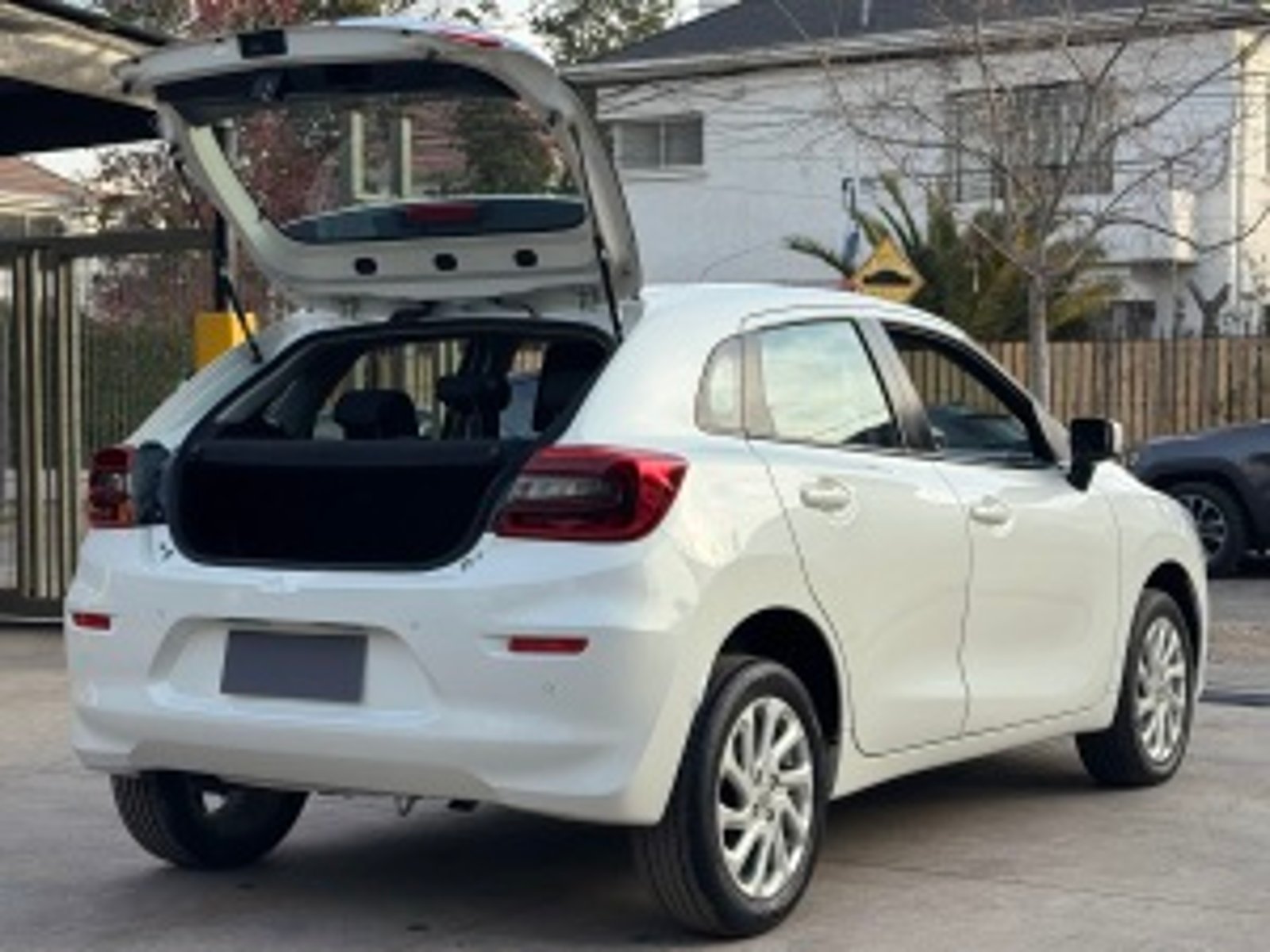Suzuki Baleno 2024 - Imagen 7 de 20