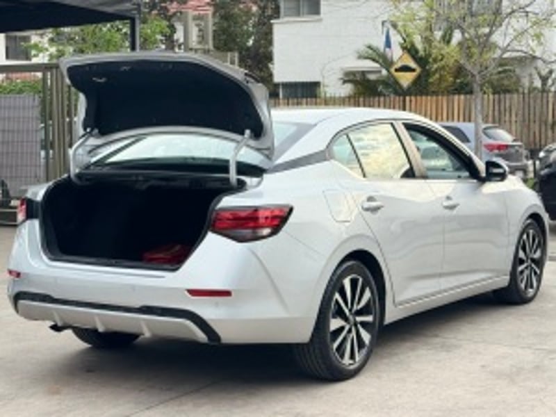 Nissan Sentra 2023 - Imagen 7 de 20