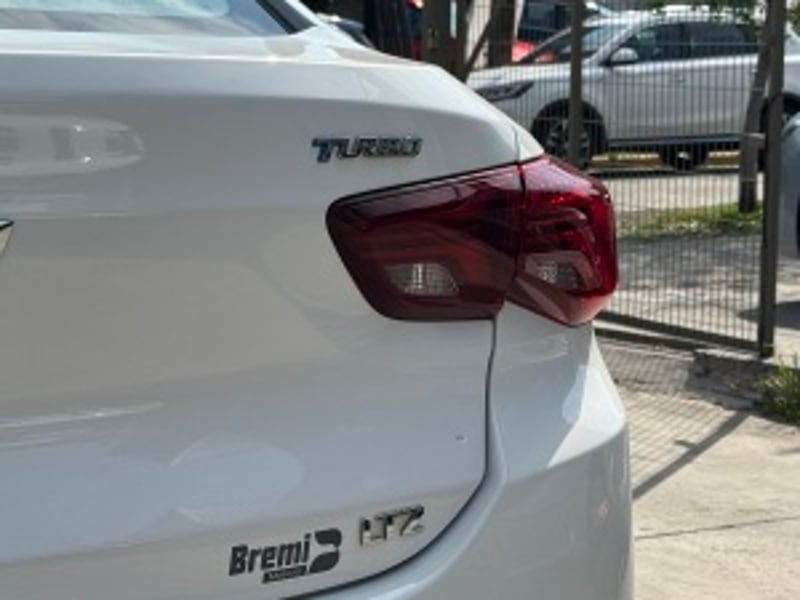 Chevrolet Onix 2023 - Imagen 12 de 20
