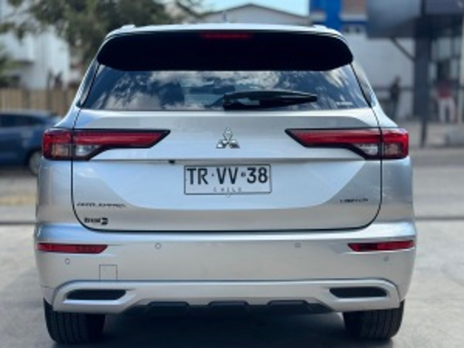 4x4 Único Dueño Mitsubishi Outlander 2024 - Imagen 5 de 20