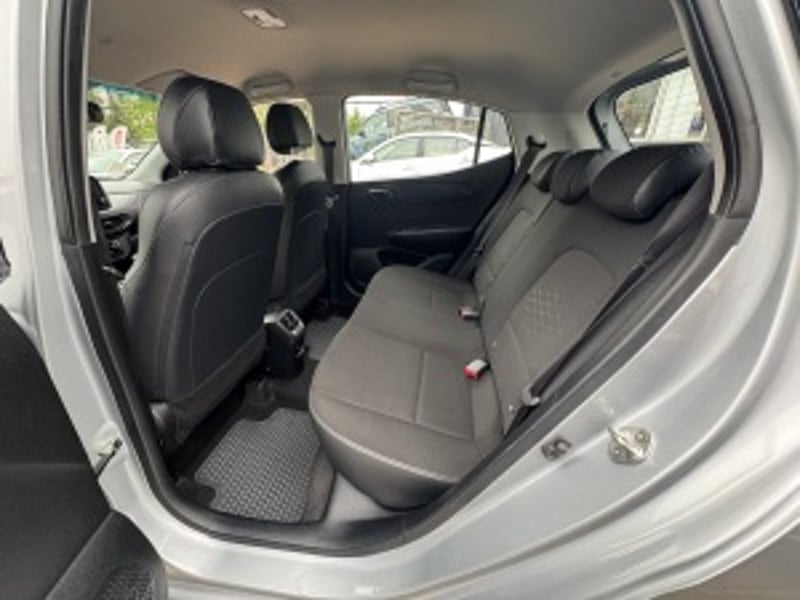 Hyundai Grand I10 2022 - Imagen 14 de 20
