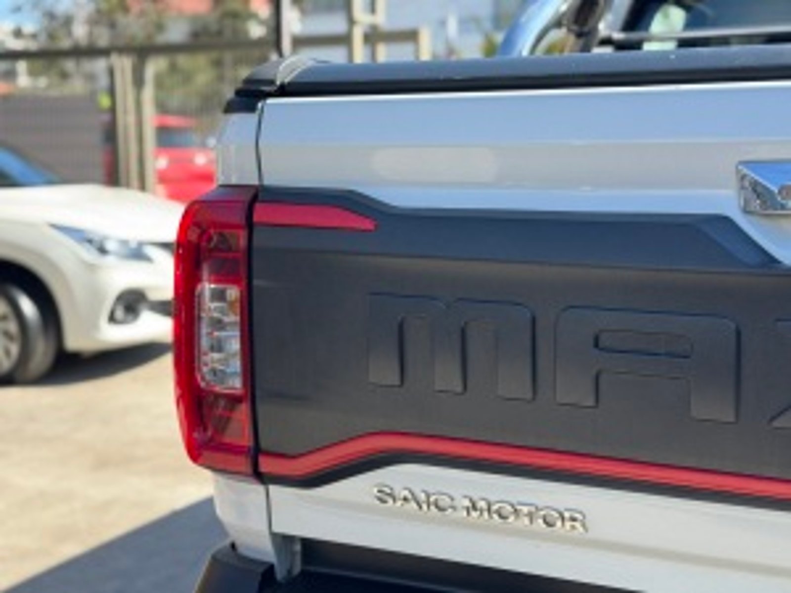Maxus T90 4X4 2.0 AT 2023 - Imagen 10 de 20