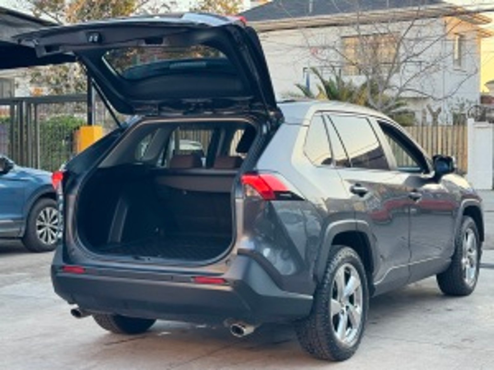 Toyota Rav4 2020 - Imagen 11 de 20