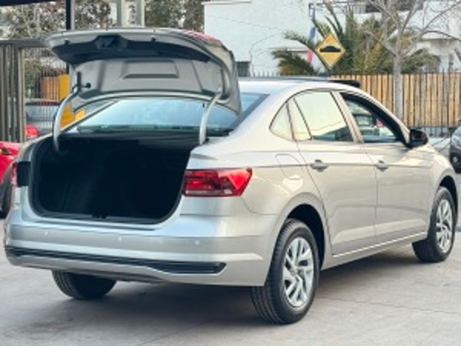 Volkswagen Virtus 2023 - Imagen 8 de 20
