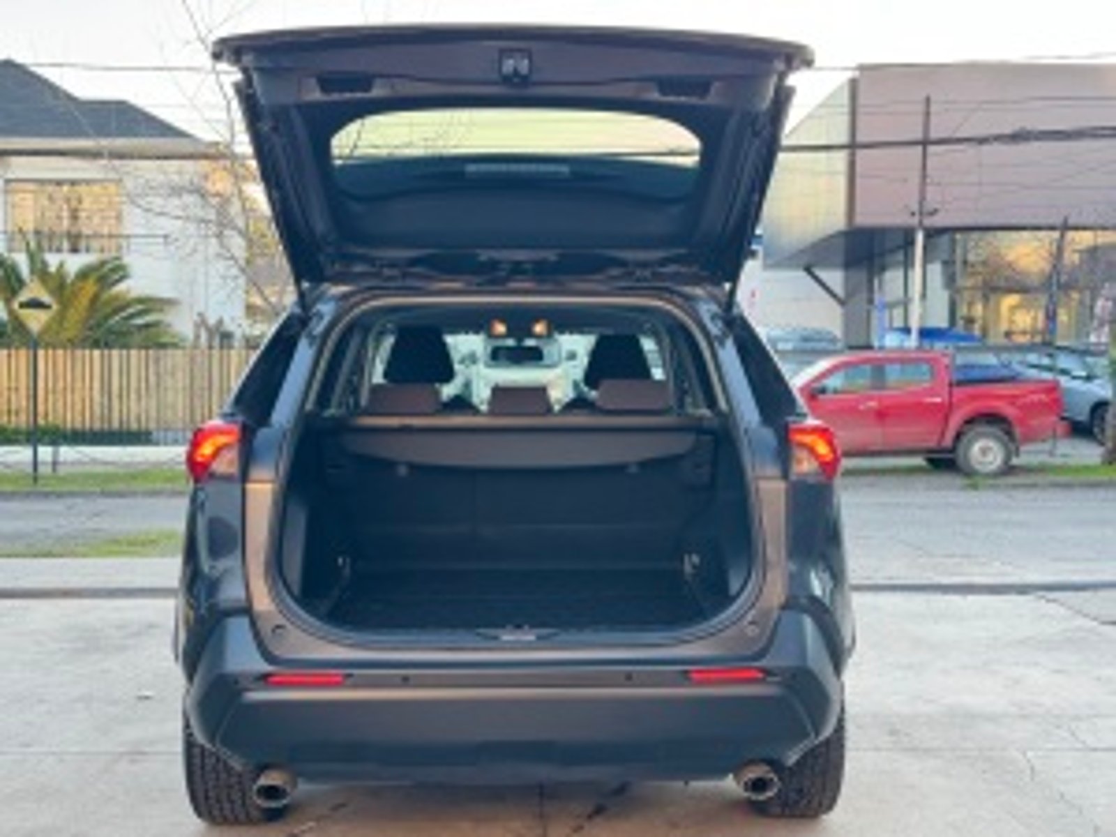 Toyota Rav4 2020 - Imagen 12 de 20