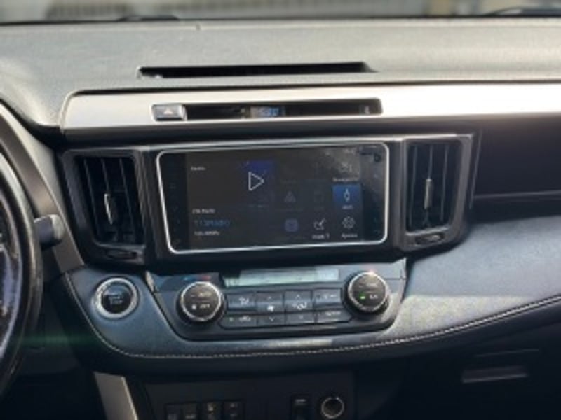 Toyota Rav4 2018 - Imagen 18 de 20