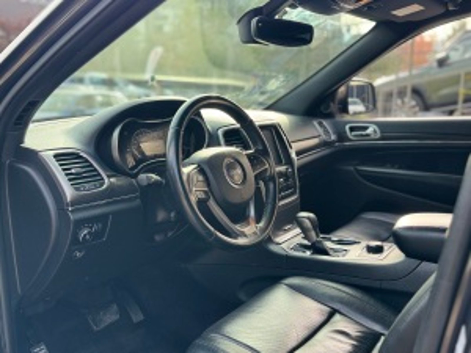 4x4 Único Dueño Jeep Grand Cherokee 2019 - Imagen 16 de 20