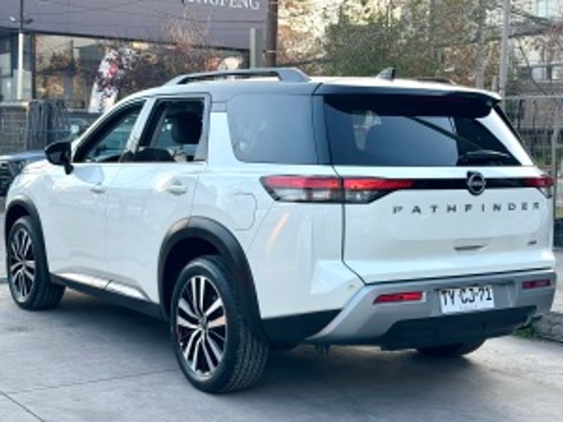 Nissan Pathfinder 2024 - Imagen 6 de 20