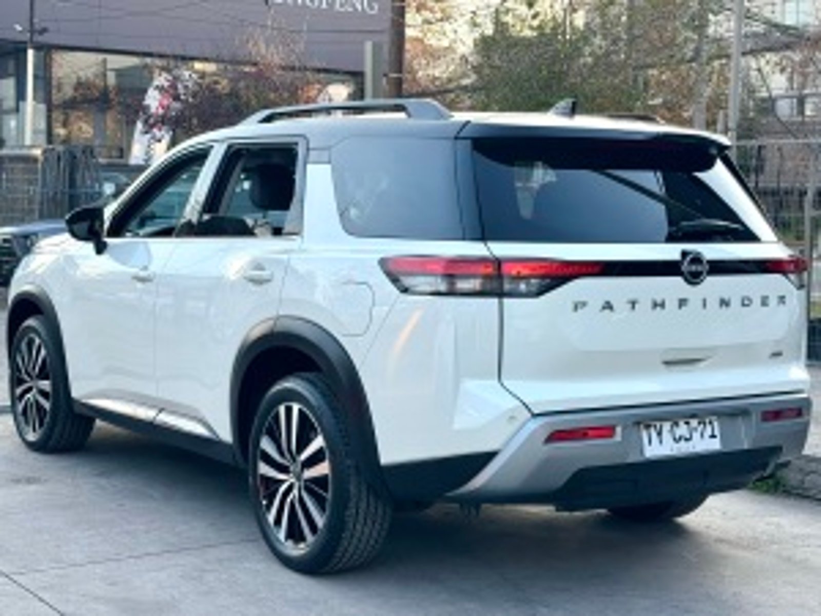 Nissan Pathfinder 2024 - Imagen 6 de 20