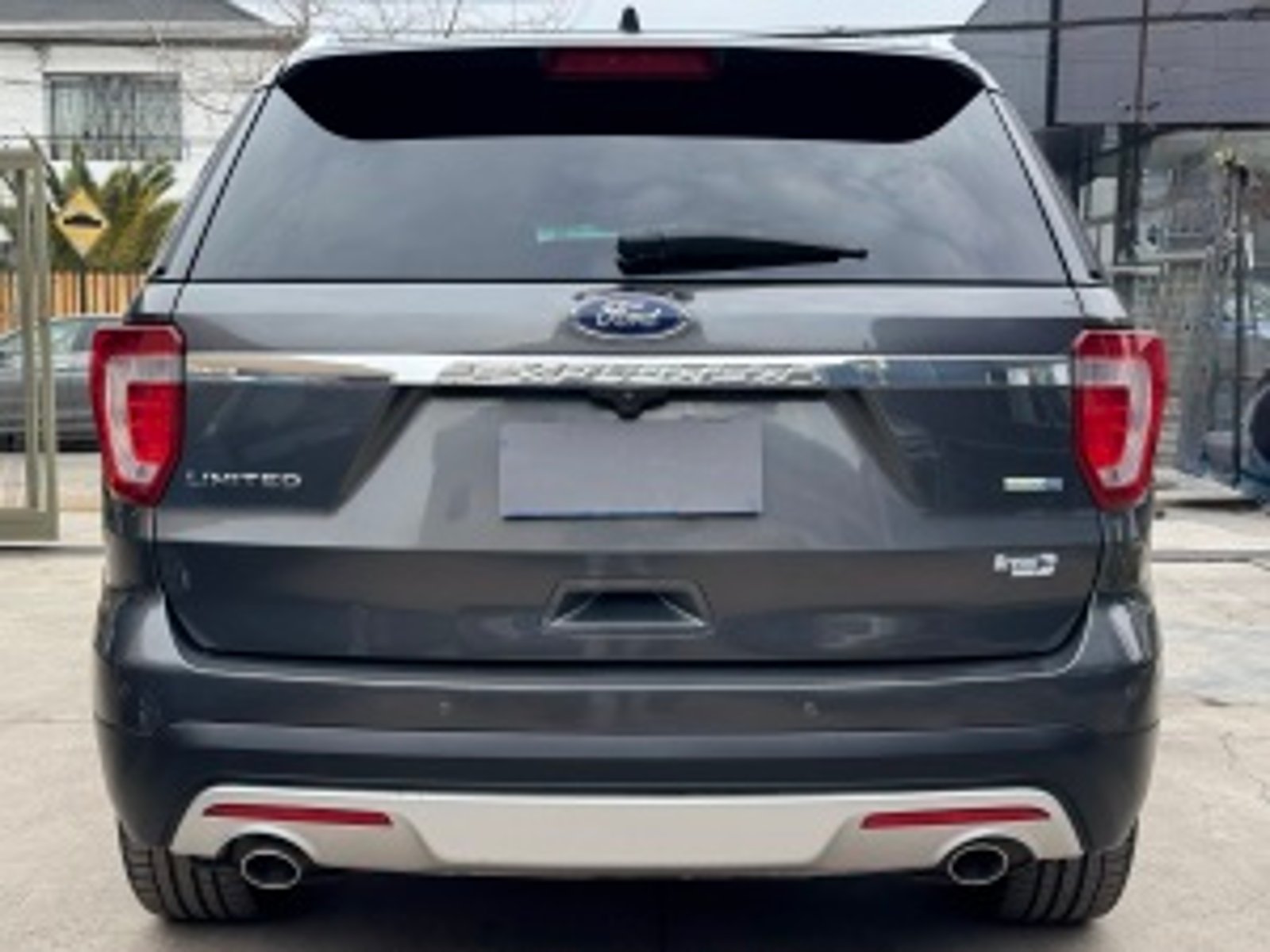 Ford Explorer 2017 - Imagen 5 de 20
