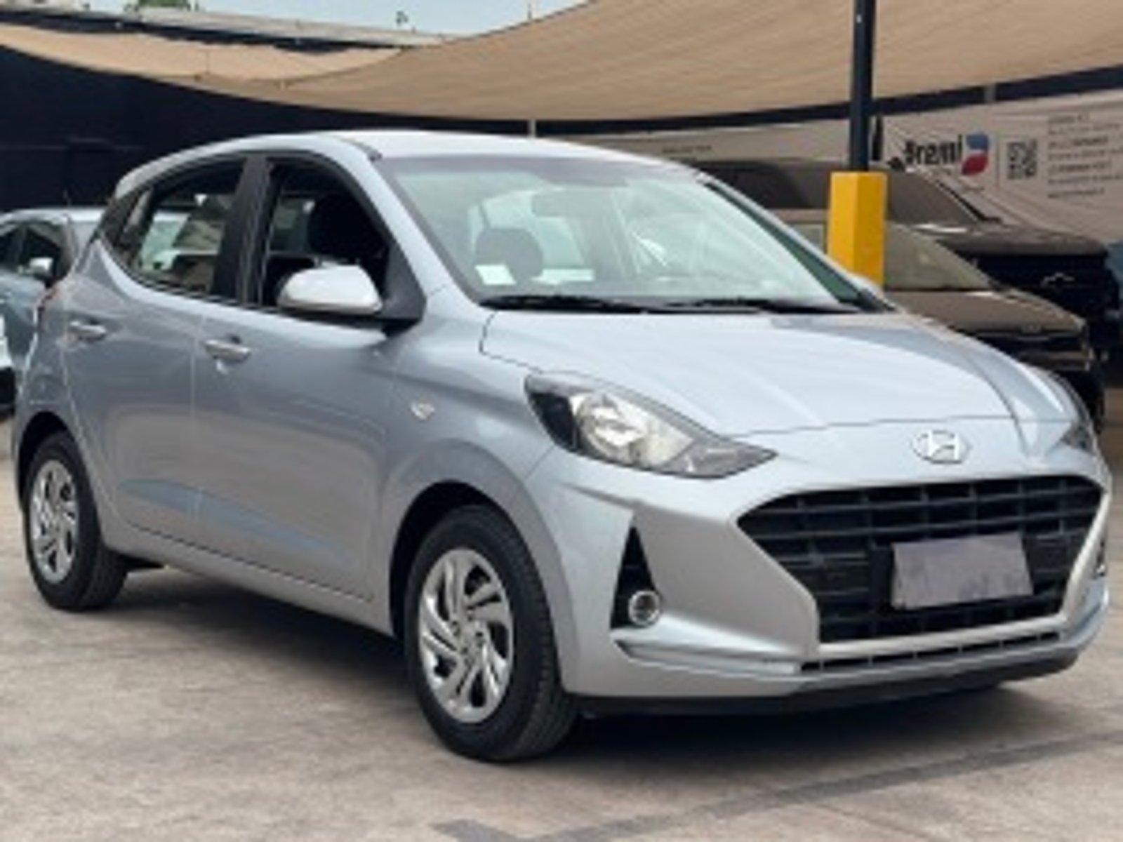 Hyundai Grand I10 2022 - Foto 3 de 20