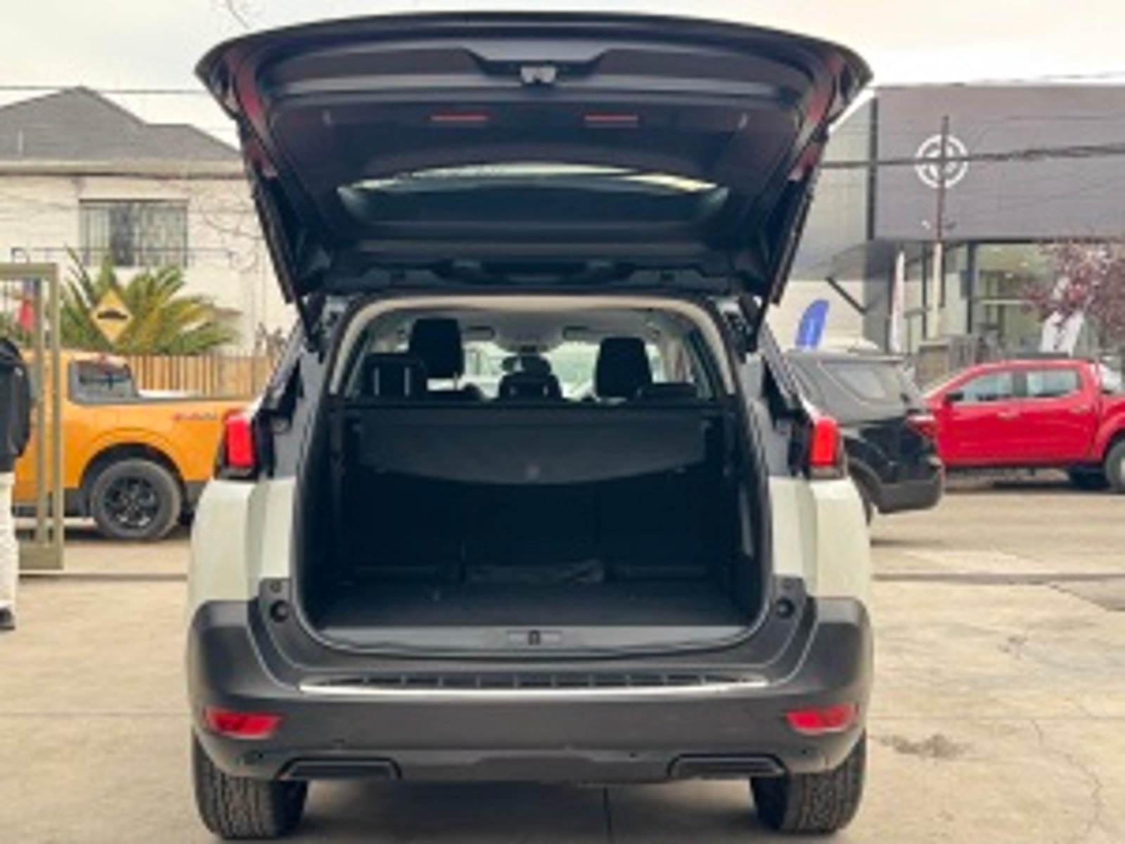 Peugeot 5008 2019 - Imagen 8 de 20