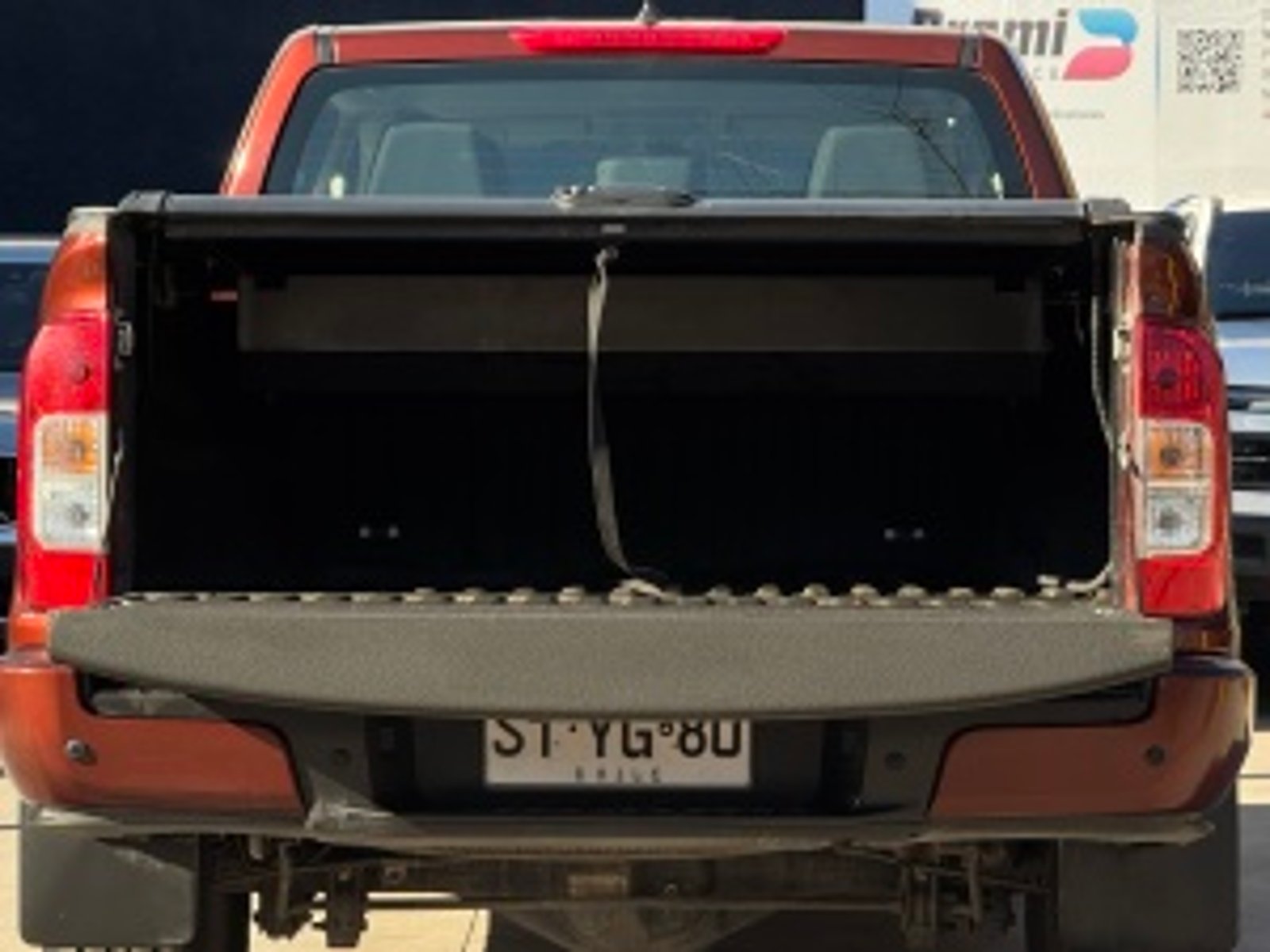 4x4 Único Dueño Nissan Navara 2023 - Imagen 8 de 20