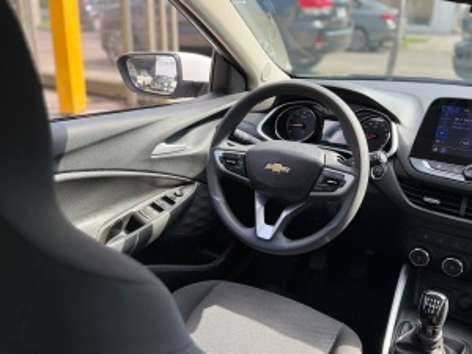 Chevrolet Onix 2023 - Foto 2 de 20