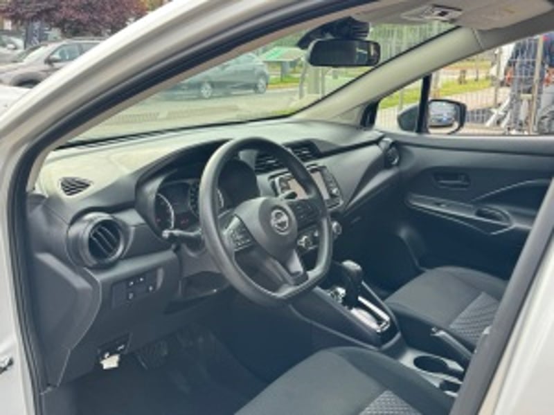 Nissan Versa 2024 - Imagen 19 de 20