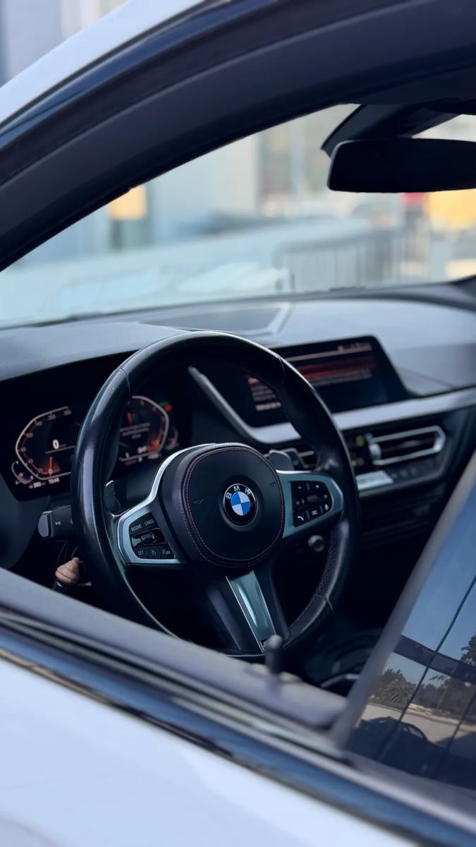 BMW 128TI 2021 - Imagen 11 de 12