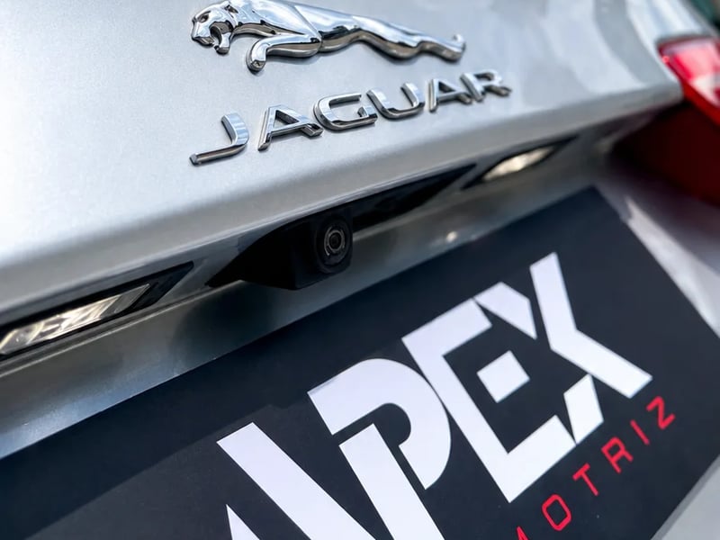 Jaguar XE 250PS Prestige 2018 - Imagen 3 de 12