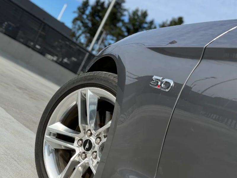 Ford Mustang 5.0 2022 - Imagen 12 de 14