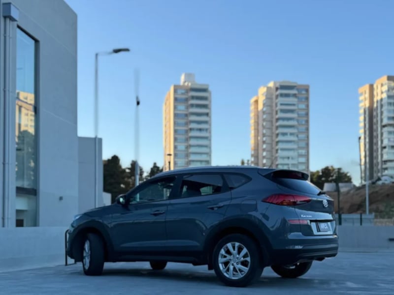 Hyundai Tucson 2.0 Plus AT 2021 2021 - Imagen 8 de 11